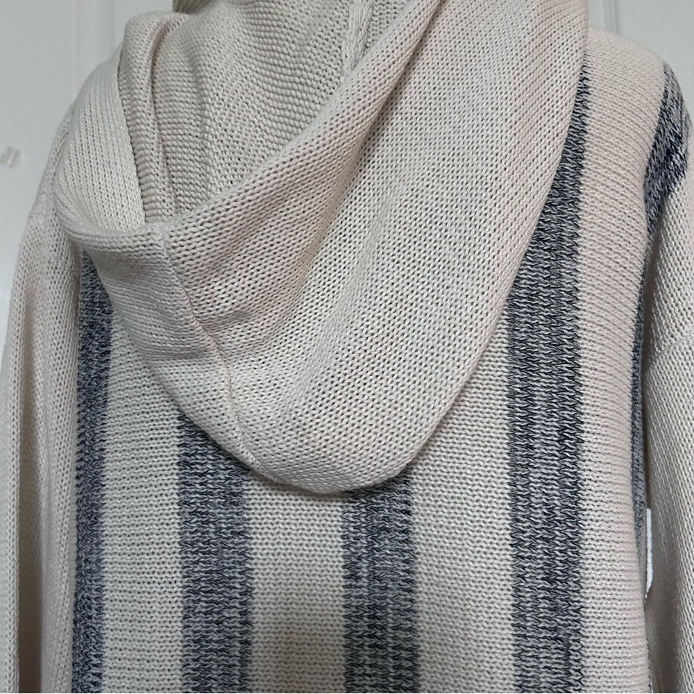 Boho Beachy Striped Hooded Sweater Hi-Low Hem Oversized
Coastal Cozy Top Medium - Picture 7 of 10